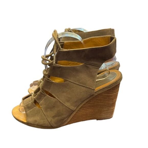 Melrose & Market Ladies CALISTA Taupe Beige Grey Wedge Lace Up Sandals Size 10 - Picture 4 of 9